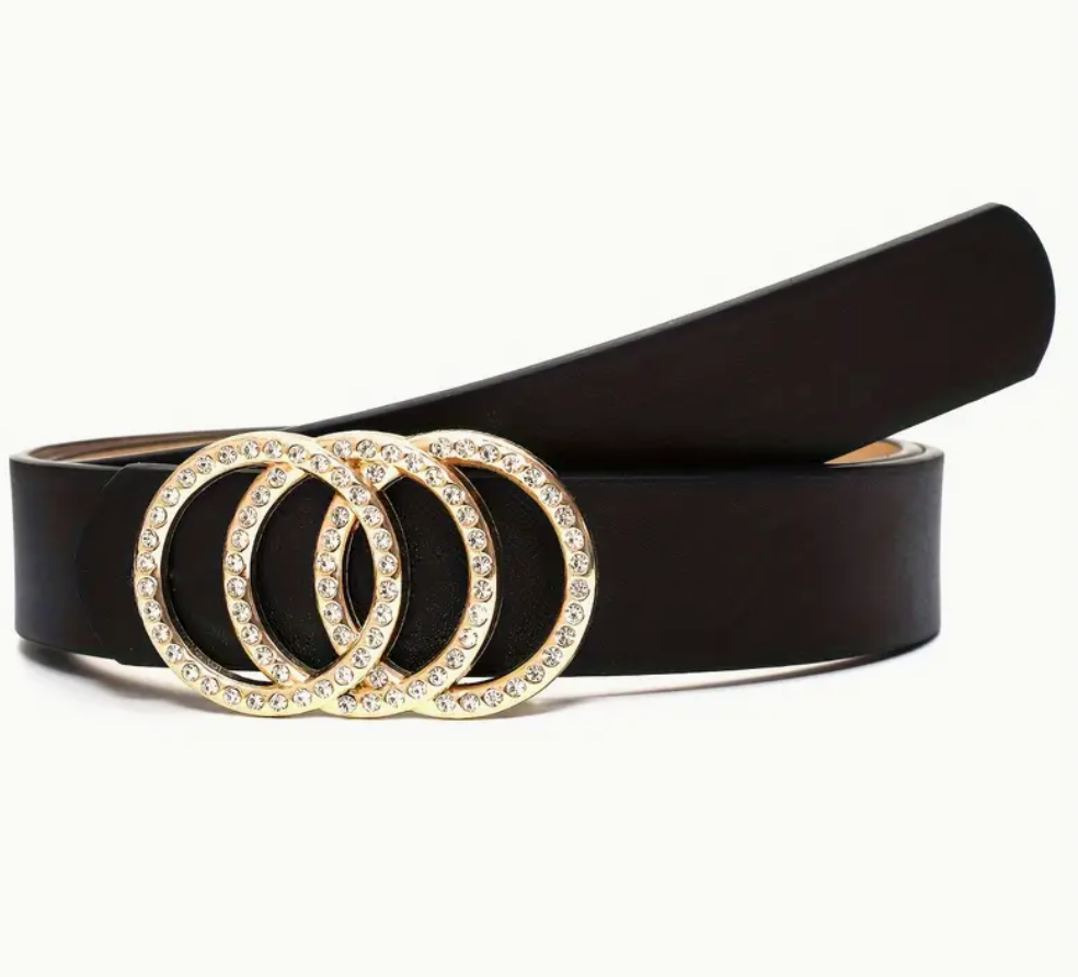 Cintura in pelle con fibbia decorativa